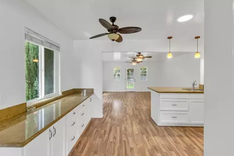 Living - 6441 Saint James Dr, Carmichael, CA 95608 photo 8 of 16