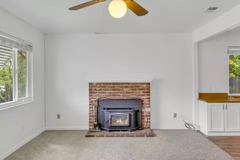 Living - 6441 Saint James Dr, Carmichael, CA 95608 photo 4 of 16