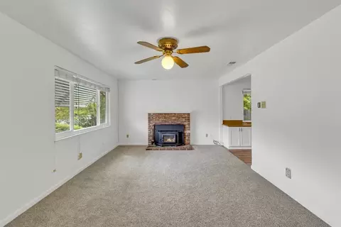 Living - 6441 Saint James Dr, Carmichael, CA 95608 photo 2 of 16
