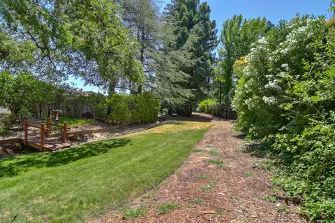 Exterior - 340 Stonebrook Dr, Folsom, CA 95630 photo 10 of 27