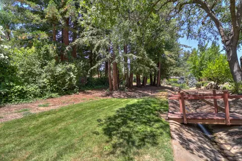 Exterior - 340 Stonebrook Dr, Folsom, CA 95630 photo 12 of 27
