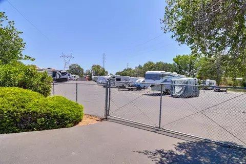 Exterior - 340 Stonebrook Dr, Folsom, CA 95630 photo 25 of 27