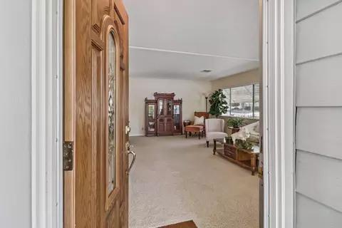 Entry Way - 340 Stonebrook Dr, Folsom, CA 95630 photo 1 of 2