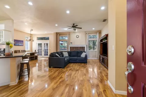 8524 Cloudcroft Way, Orangevale, CA 95662 photo 3