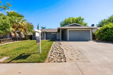 1034 Roosevelt Ave, Winters, CA 95694 photo 1