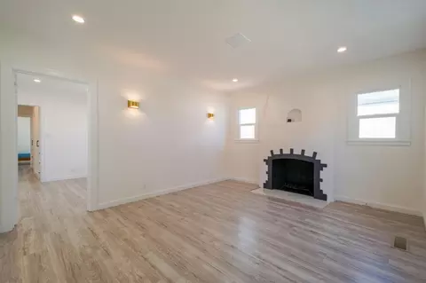 Living - 314 E Mendocino Ave, Stockton, CA 95204 photo 3 of 10