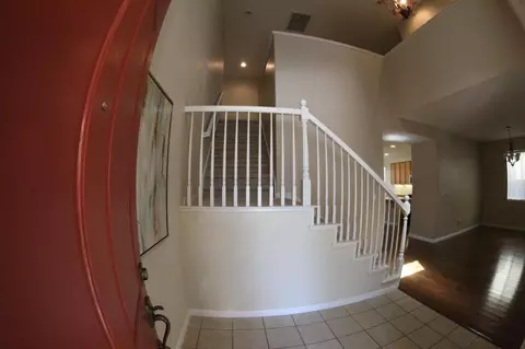 321 Summer Phlox Ln, Patterson, CA 95363 photo 2