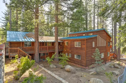 1485 Crystal Air Dr, South Lake Tahoe, CA 96150
