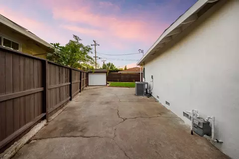 1233 Meredith Way, Carmichael, CA 95608 photo 39
