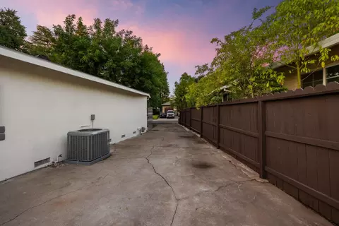 1233 Meredith Way, Carmichael, CA 95608 photo 32
