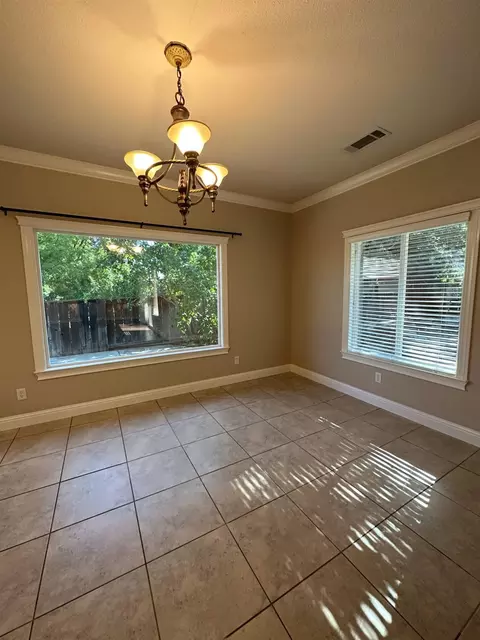 2133 Darsha, Redding, CA 96003 photo 9