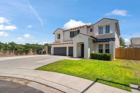 Exterior - 1500 Dinard Ct, Hughson, CA 95326 photo 4 of 13