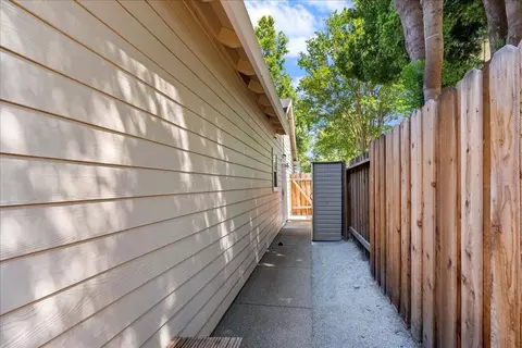 1701 Evergreen Ct, Davis, CA 95618 photo 29