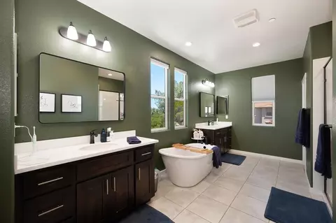 328 Chan Ct, Folsom, CA 95630 photo 32