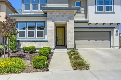 328 Chan Ct, Folsom, CA 95630 photo 2