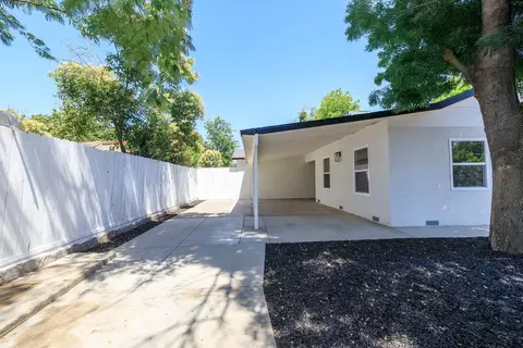 Exterior - 2423 Miller Ave, Modesto, CA 95354 photo 7 of 15