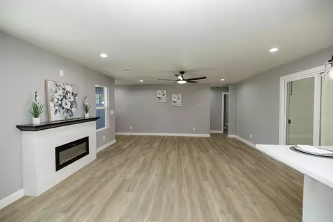 Living - 2423 Miller Ave, Modesto, CA 95354 photo 6 of 11