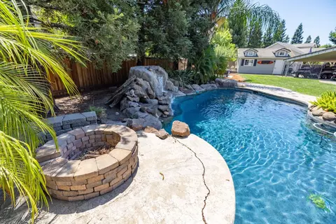 Exterior - 24 Java Ct, Sacramento, CA 95835 photo 6 of 22