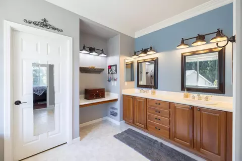 Bath - 24 Java Ct, Sacramento, CA 95835 photo 3 of 5