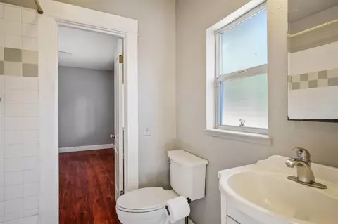 225 N Dakota Ave, Modesto, CA 95358 photo 9
