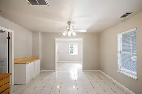 225 N Dakota Ave, Modesto, CA 95358 photo 15