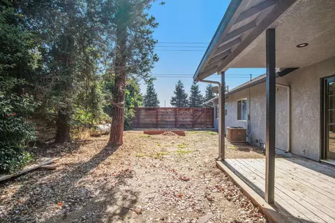 225 N Dakota Ave, Modesto, CA 95358 photo 26