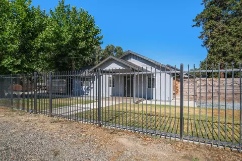 225 N Dakota Ave, Modesto, CA 95358 photo 4