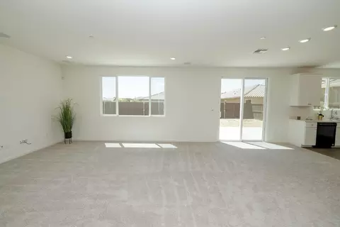 722 Haworth Dr, Patterson, CA 95363 photo 11