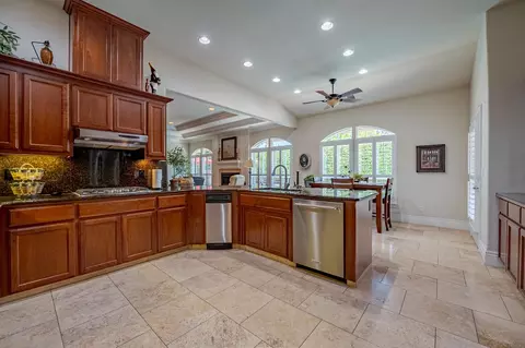 2029 Robin Hood Ln, Merced, CA 95340 photo 34