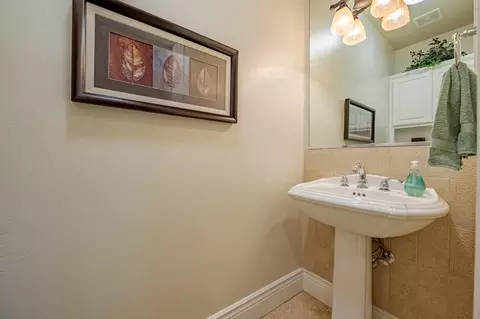 2029 Robin Hood Ln, Merced, CA 95340 photo 39