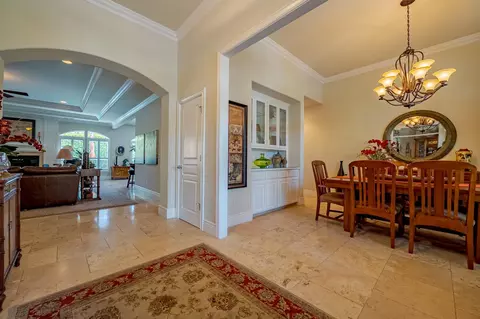 2029 Robin Hood Ln, Merced, CA 95340 photo 8