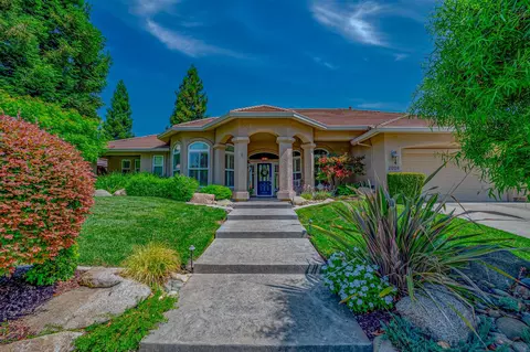 2029 Robin Hood Ln, Merced, CA 95340 photo 5