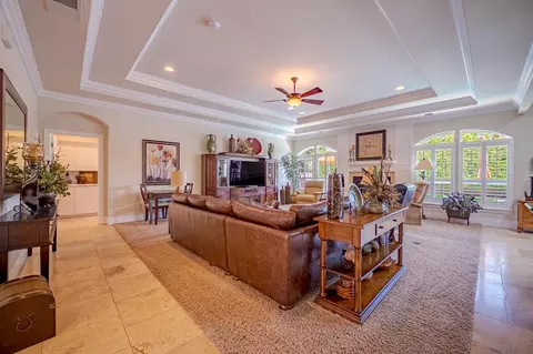 2029 Robin Hood Ln, Merced, CA 95340 photo 17