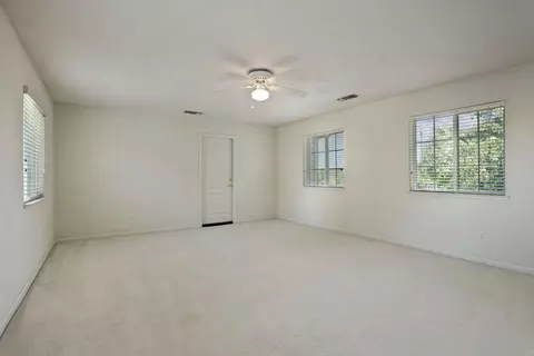 Bedroom - 624 Summerton Ln, Turlock, CA 95382 photo 3 of 9