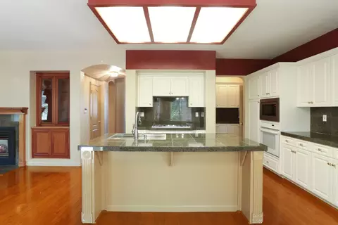 Kitchen - 624 Summerton Ln, Turlock, CA 95382 photo 6 of 8