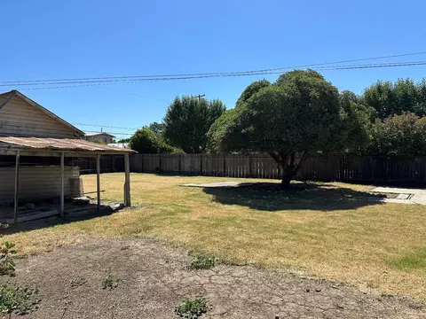 Exterior - 745 8th St, Williams, CA 95987 photo 10 of 13