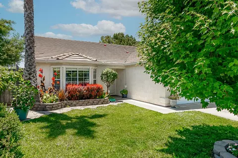 Exterior - 3900 El Portal Pl, Modesto, CA 95357 photo 1 of 8