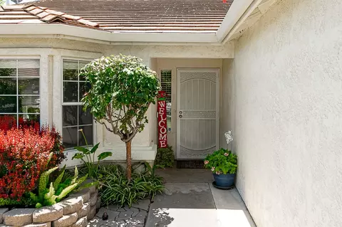 Entry Way - 3900 El Portal Pl, Modesto, CA 95357 photo 1 of 4