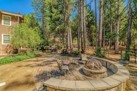 Exterior - 18912 Ridge Rd, Pine Grove, CA 95665 photo 19 of 25