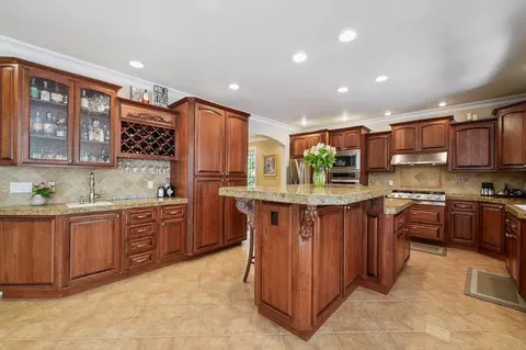 Kitchen - 18912 Ridge Rd, Pine Grove, CA 95665 photo 1 of 8