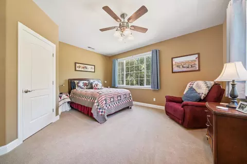 Bedroom - 18912 Ridge Rd, Pine Grove, CA 95665 photo 3 of 10