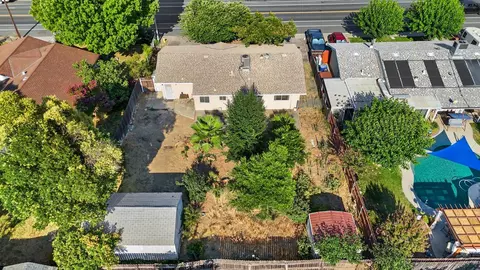 View/Area - 910 1st St, Galt, CA 95632 photo 3 of 6