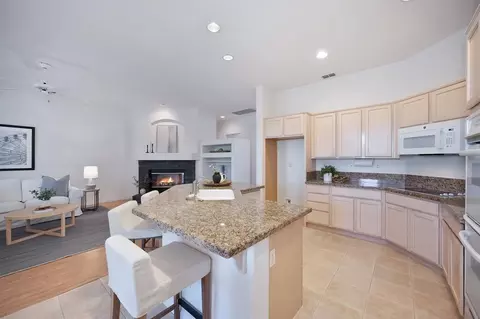492 Williams St, Folsom, CA 95630 photo 14
