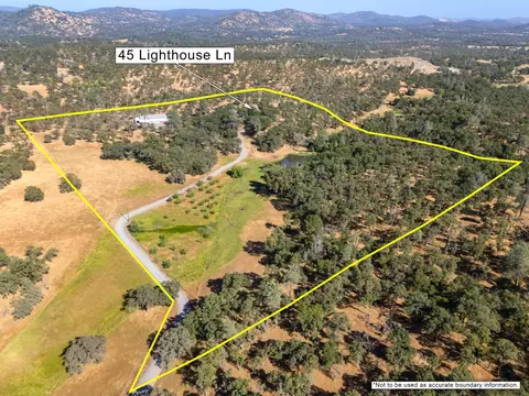 45 Lighthouse Ln, Bangor, CA 95914