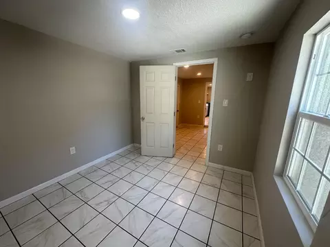 1826 Seattle St, Modesto, CA 95358 photo 17