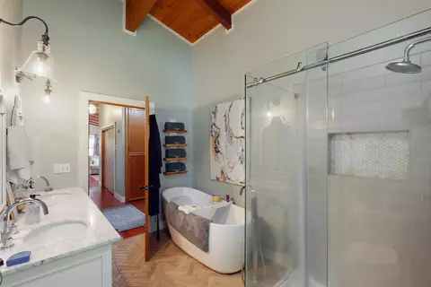 Bath - 8447 Marshall St, Sutter, CA 95982 photo 3 of 6