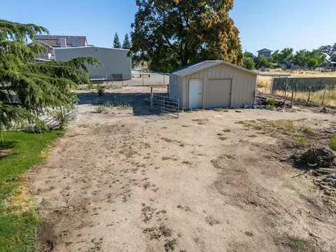 Exterior - 8447 Marshall St, Sutter, CA 95982 photo 23 of 26