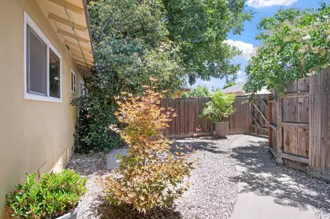 1924 Celeste Ct, Modesto, CA 95355 photo 25
