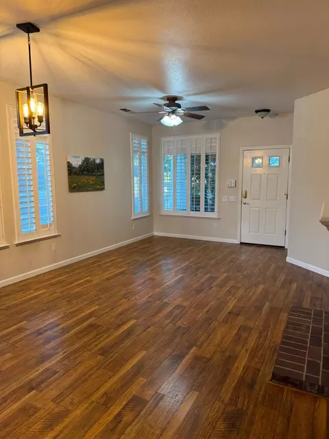 Living - 1631 Milestone Cir, Modesto, CA 95357 photo 4 of 4