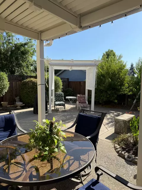 Exterior - 1631 Milestone Cir, Modesto, CA 95357 photo 4 of 7